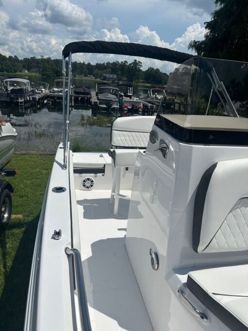 2025 STINGRAY 173CC YAMAHA F115LB EZ LOADER TRAILER Image 6