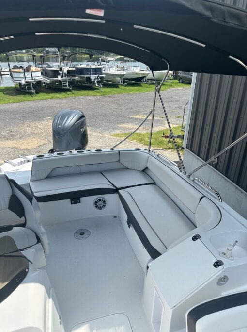 2025 STINGRAY 192SC YAMAHA F150XC EZ LOADER TRAILER iamge 15