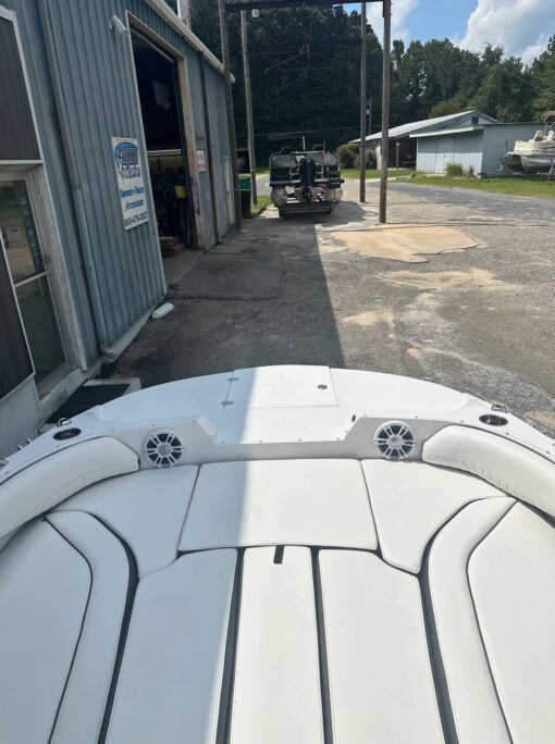 2025 STINGRAY 192SC YAMAHA F150XC EZ LOADER TRAILER iamge 17