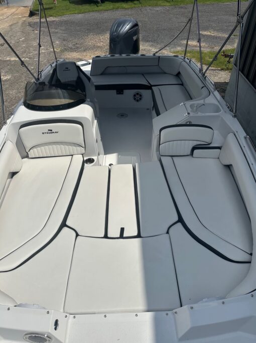 2025 STINGRAY 192SC YAMAHA F150XC EZ LOADER TRAILER iamge 18