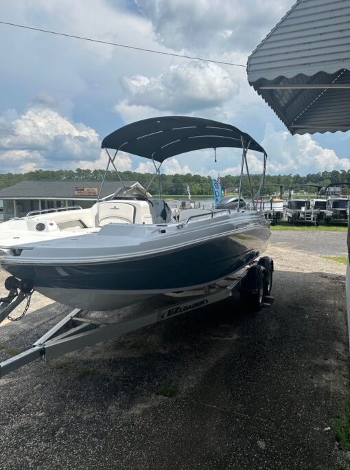 2025 STINGRAY 192SC YAMAHA F150XC EZ LOADER TRAILER iamge 5