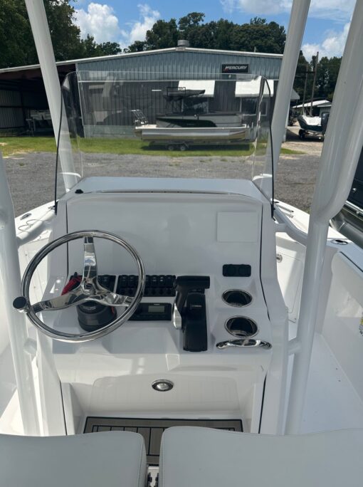 2025 STINGRAY 216CC YAMAHA F150XC EZ-LOADER TRAILER 15 2025 STINGRAY 216CC YAMAHA F150XC EZ LOADER TRAILER Image 15